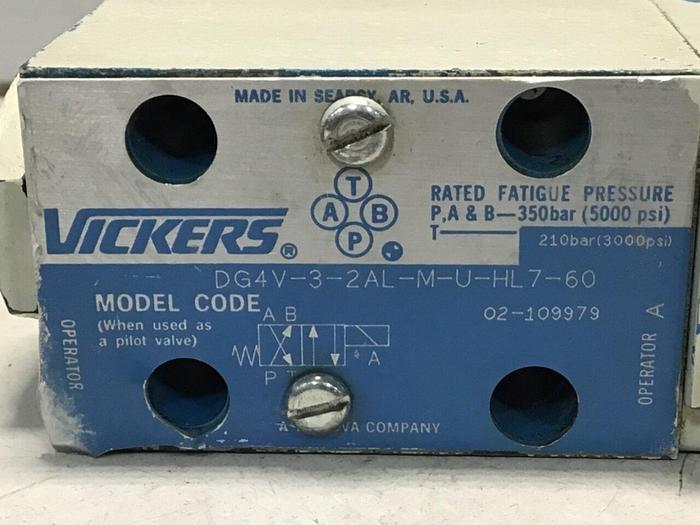 Used VICKERS Valves DG4V-3-2AL-M-U-HL7-60 #125200