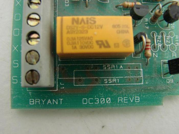 Used BRYANT Circuit Board DC300 #12384
