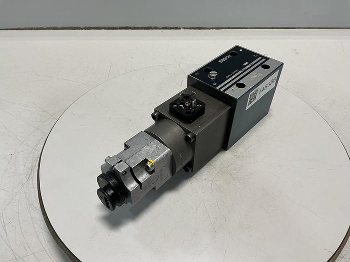 Used BOSCH 0 811 403 001