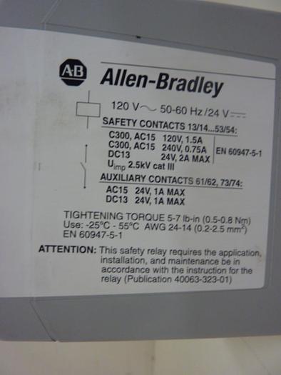 Used ALLEN BRADLEY Safety Relay 700-ZBR520AZ1 SER A #48333