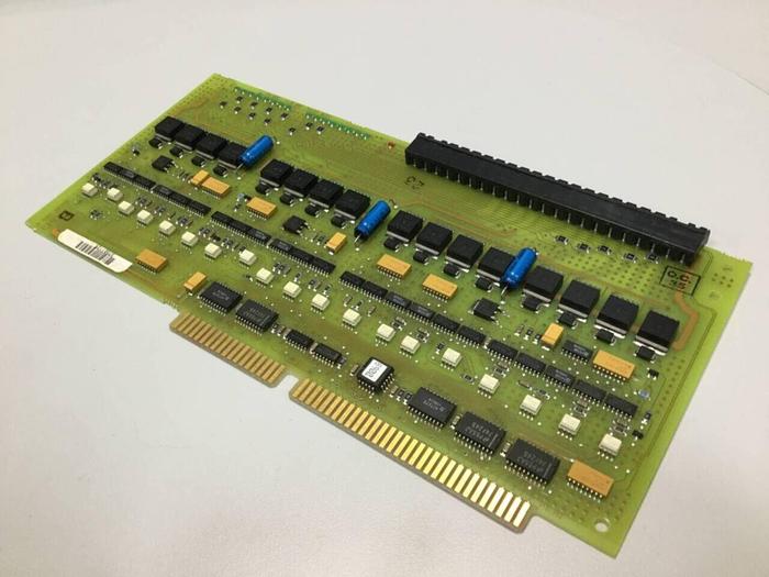 Used CINCINNATI MILACRON Circuit Board 3-542-1292A / BRACKET Used