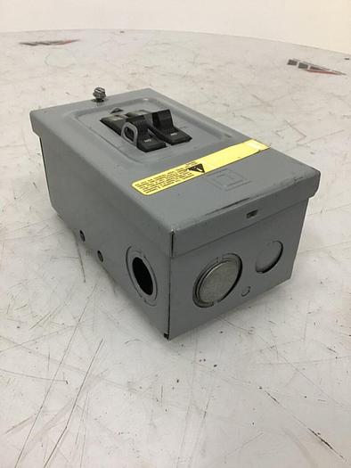 Used SQUARE D Load Center Q02L30S #122030