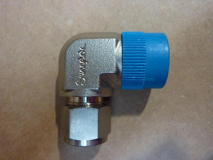 SWAGELOK Male Elbow SS-810-2-12 #39216