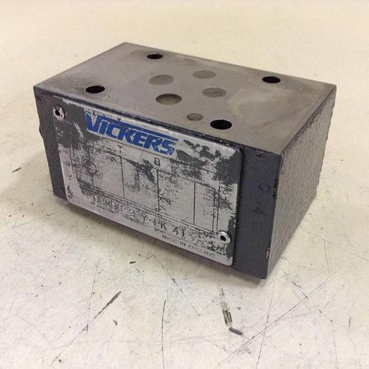 Used VICKERS Check Valve DGMDC 3 Y PK 41 #89212