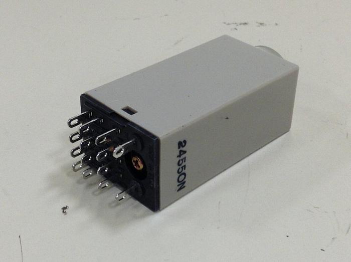 OMRON Timer H3Y-4-1 SECOND #79510