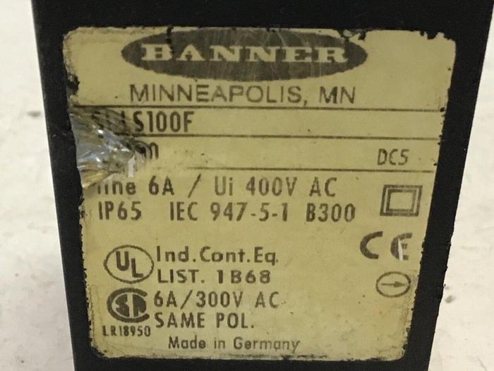 Used BANNER ENGINEERING Limit Switch SILS100F #122082