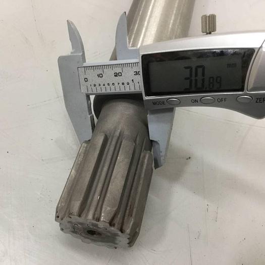 Used VAN DORN 42 mm Material Screw 57762 Used