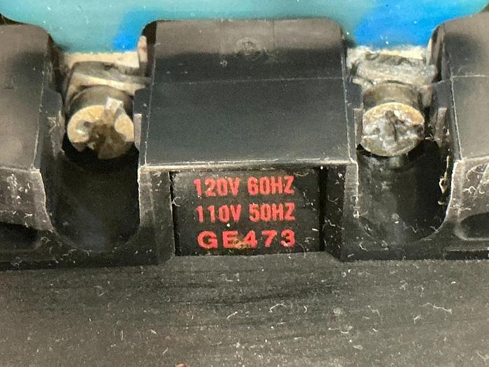 Used ALLEN BRADLEY 100-B110N*3