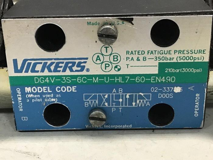 Used VICKERS Solenoid Valve DG4V-3S-6C-M-U-HL7-60-EN490 Used