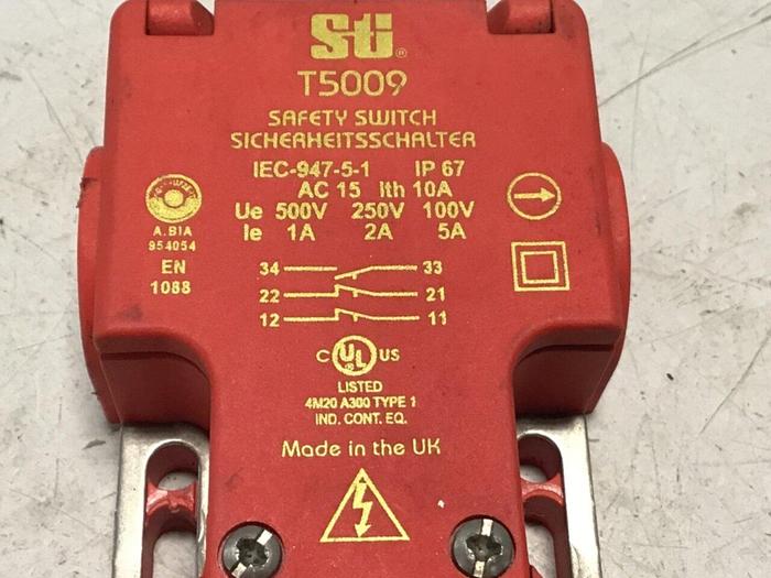 Used STI Safety Switch T5009 #121207