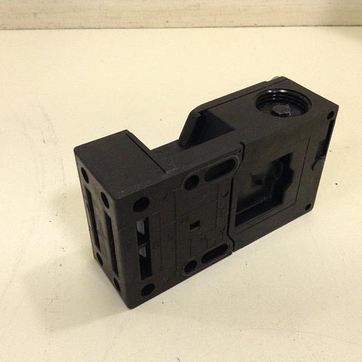 Used SCHMERSAL Safety Switch AZ 16-03ZVK-M20 #78220