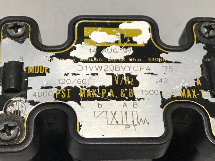 Used PARKER Valve D1VW20BVYCF4 75 #121966