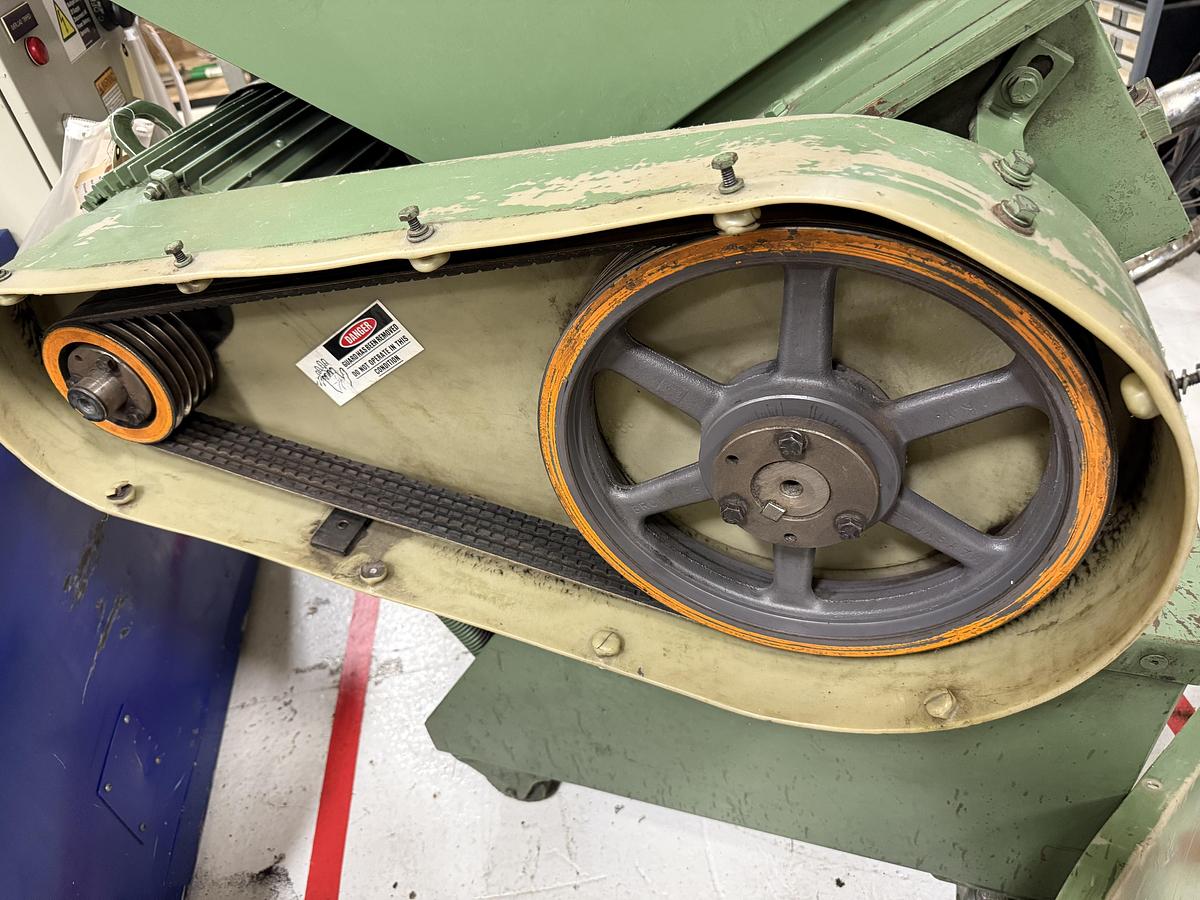 Used DNL / NOT CLEANDED NELMOR G1012M1 GRINDER GRANULATOR