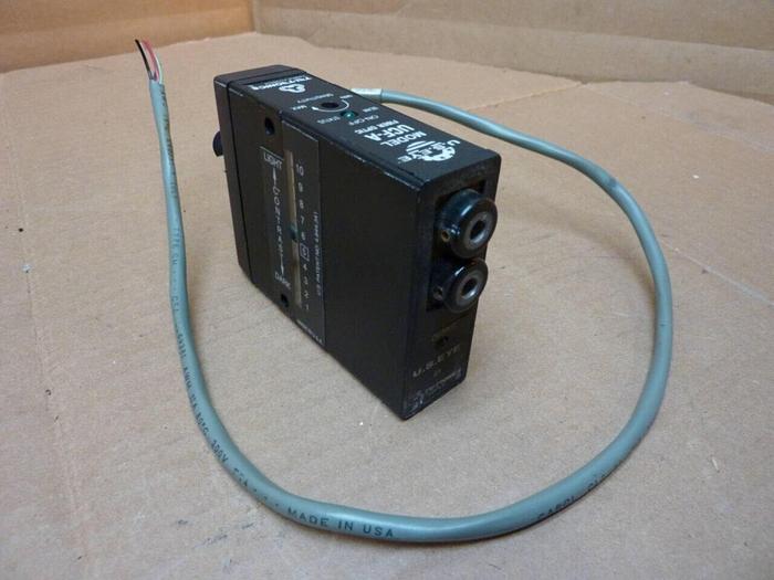 Used TRITRONICS Photoelectric On-Off Relay UCF-A #80520