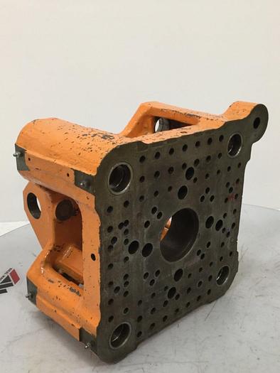 Used CINCINNATI MILACRON Sliding Platen 5038166 #117295