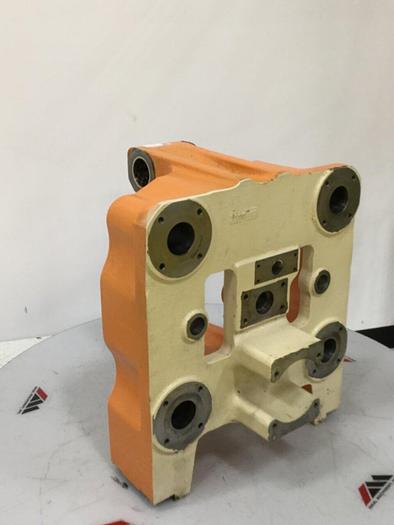 Used CINCINNATI DYNACOMP Rear Platen 3990765 Used