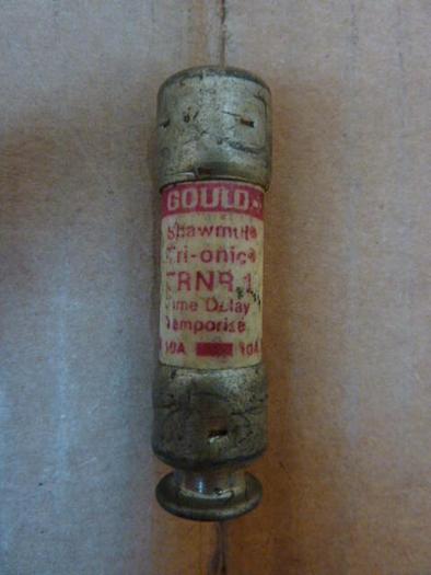 Used GOULD / SHAWMUT 10 Amp Fuse TRNR10 #26929