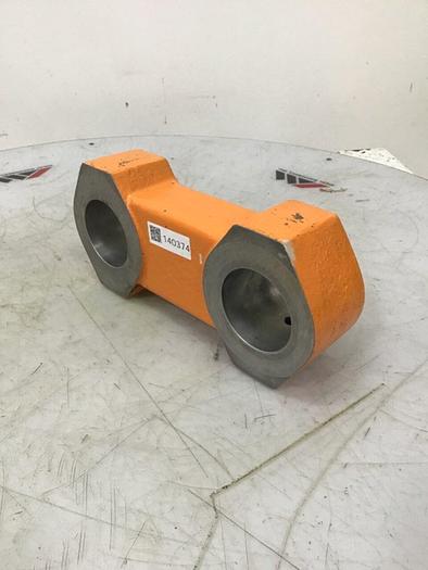 Used CINCINNATI MILACRON Toggle Link 5021932 #140374