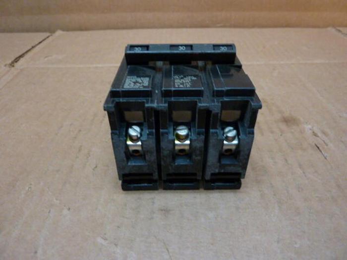 Used GOULD 30 Amp Circuit Breaker BQ3B030 #27031