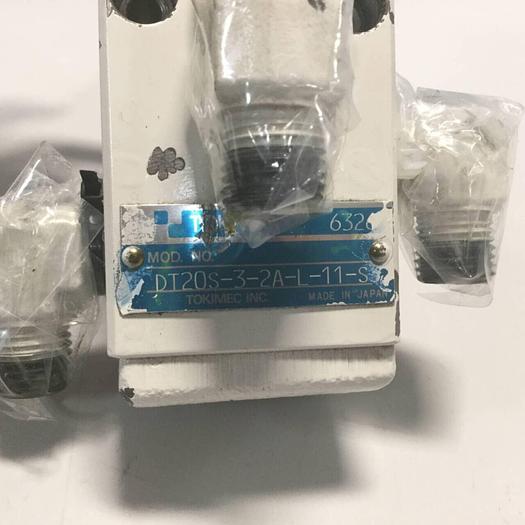 Used TOKIMEC Valve DT20S-3-2A-L-11-S3 #95228