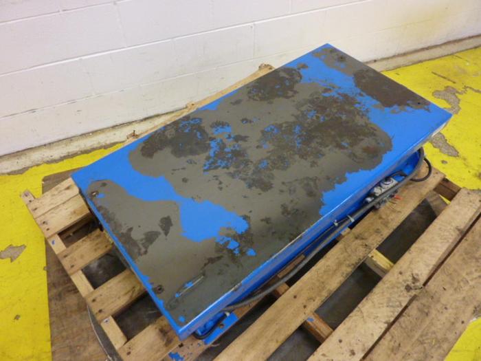 Used BISHOP GRAPHICS EZ Lift X30S #62345