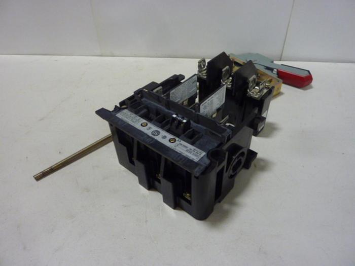 Used ALLEN BRADLEY 30 Amp Disconnect Switch 1494V-DS30 SER A #57417