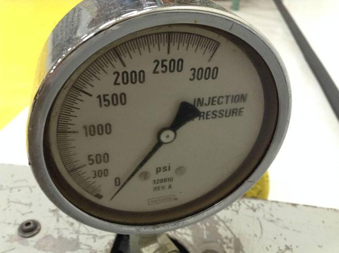 Used VAN DORN DEMAG 6 Oz Injection Unit 120-RS-6F-HT / IU Used