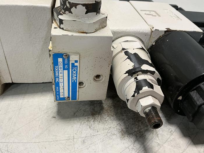 Used TOKIMEC DG4VS-3-OC-M-P7-H-7-P12-52
