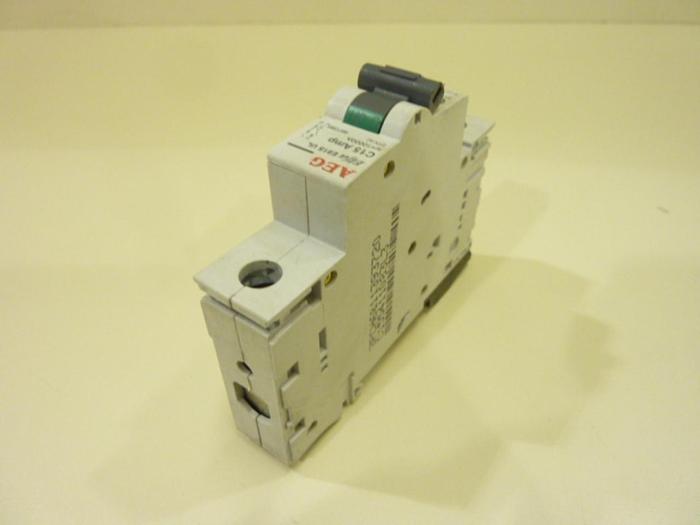 Used AEG MOTOR CONTROL 15 Amp Circuit Breaker E91S-C15 #42866