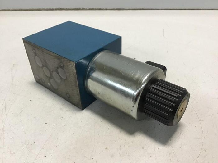 Used BOSCH Valve 0 810 001 909 #135567