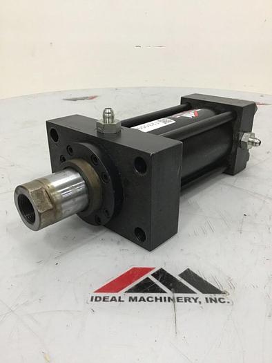 Used CINCINNATI MILACRON Ejector Box Cylinder Y4514 #123559