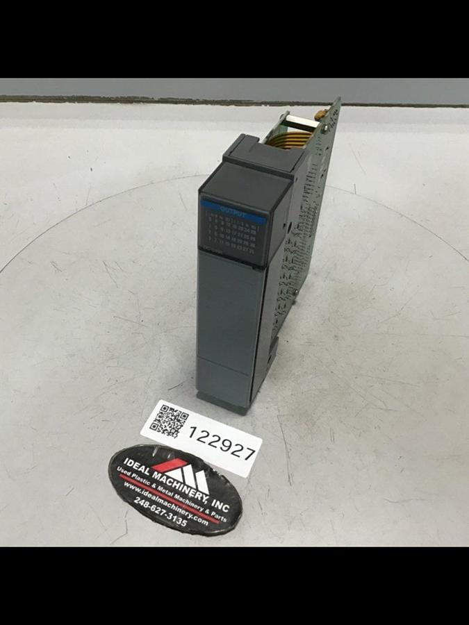 Used ALLEN BRADLEY Output Module 1746-OV32 SER C Used