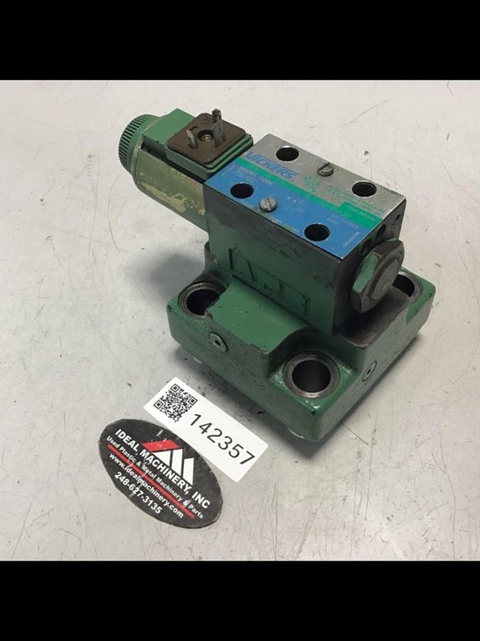 Used VICKERS Valve DG4V3S22AMUHL760EN490 Used