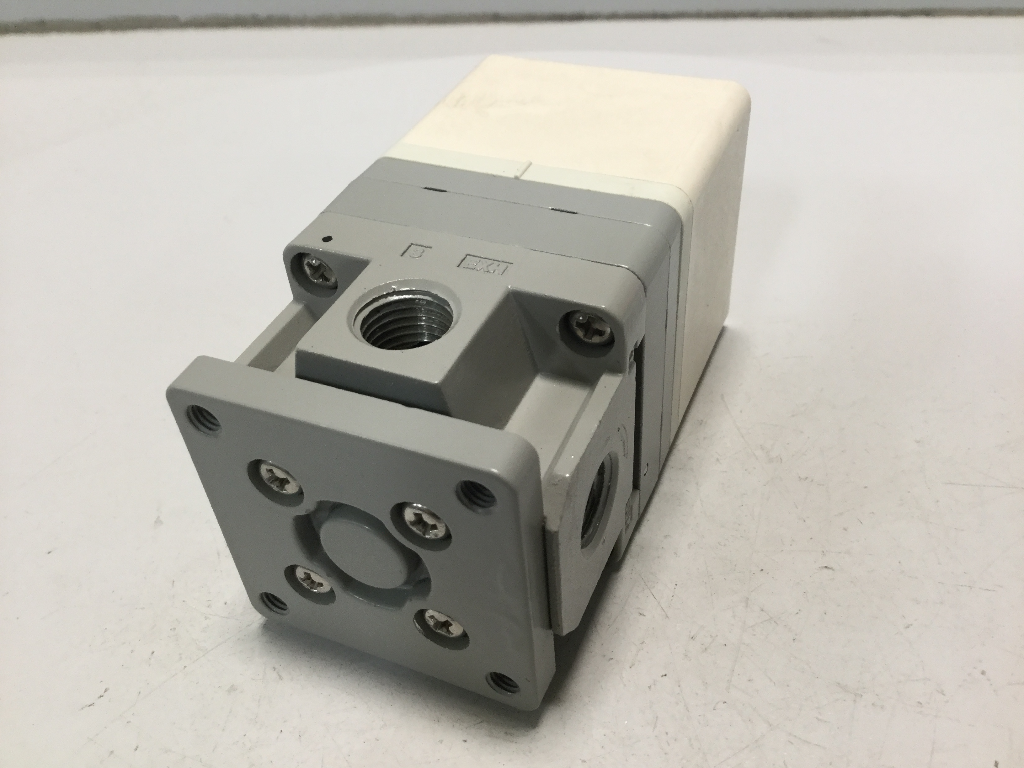 Used SMC Regulator ITV2030-312BL Used