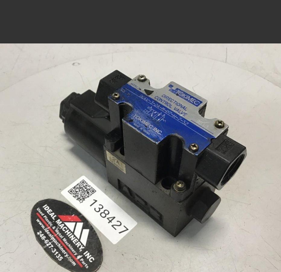 Used TOKIMEC Directional Control Valve DG4V-3-2A-M-P7-H-7-52 USED