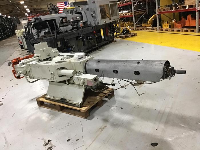 Used VAN DORN 300-RS-35F / IU 35 Oz Injection Unit Used #142051