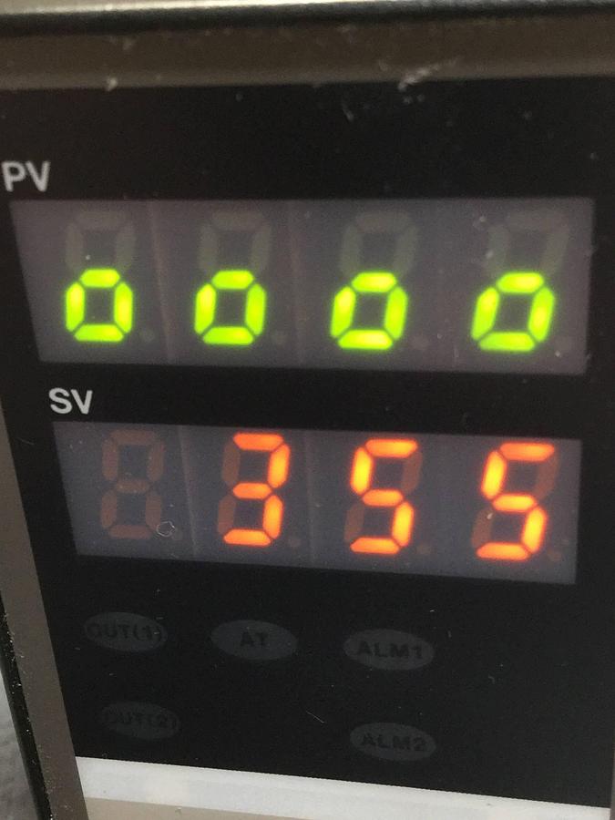 Used RKC Temperature Control REX-C400FK03VAB USED