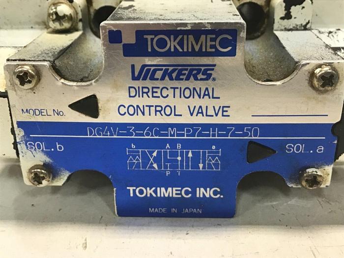 Used VICKERS Tokimec Directional Control Valve DG4V-3-6C-M-P7-H-7-50 #137720