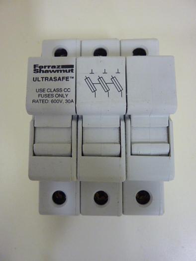 Used FERRAZ SHAWMUT 30 Amp Fuse Holder USCC3 #62842