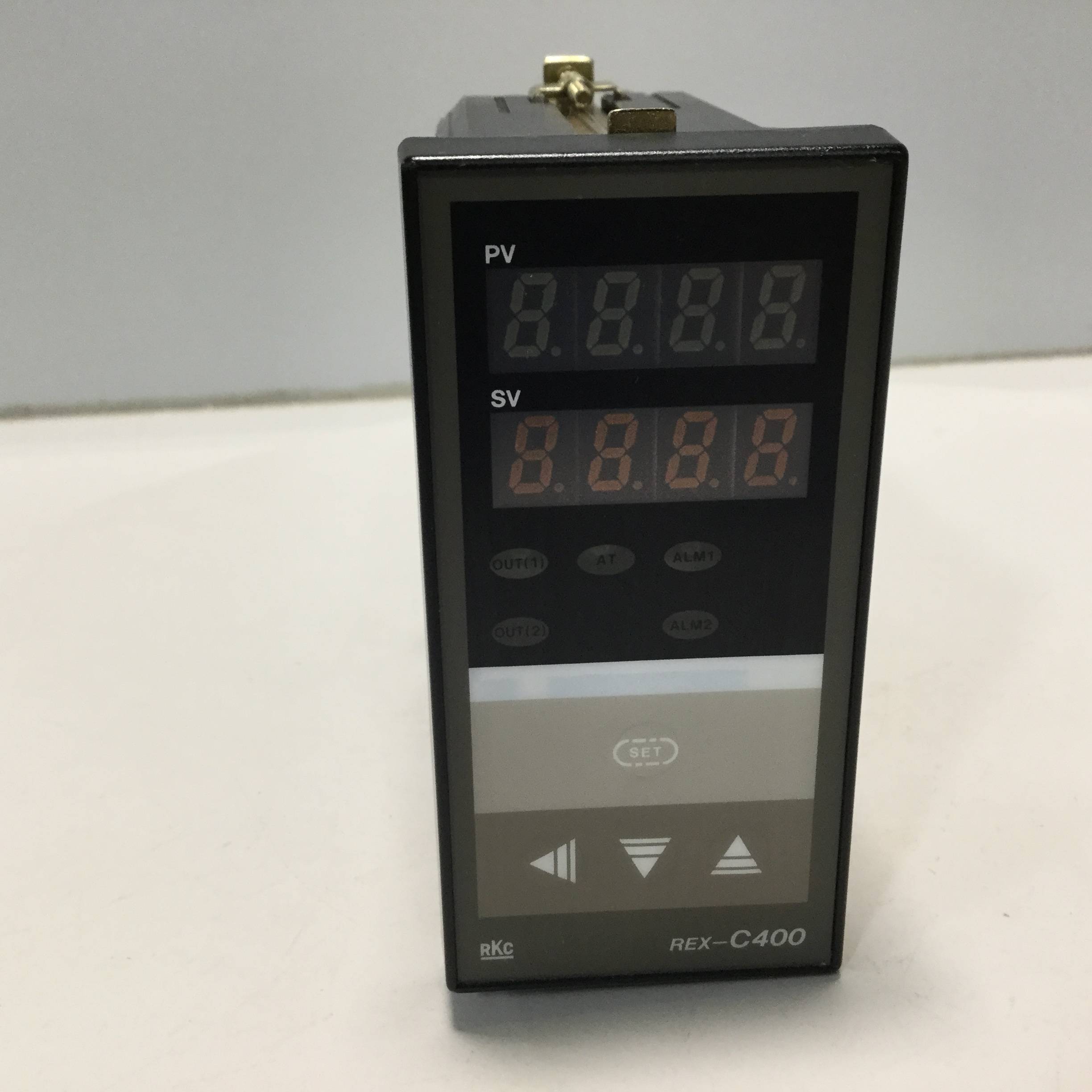 Used RKC Temperature Control REX-C400FK03MAN USED