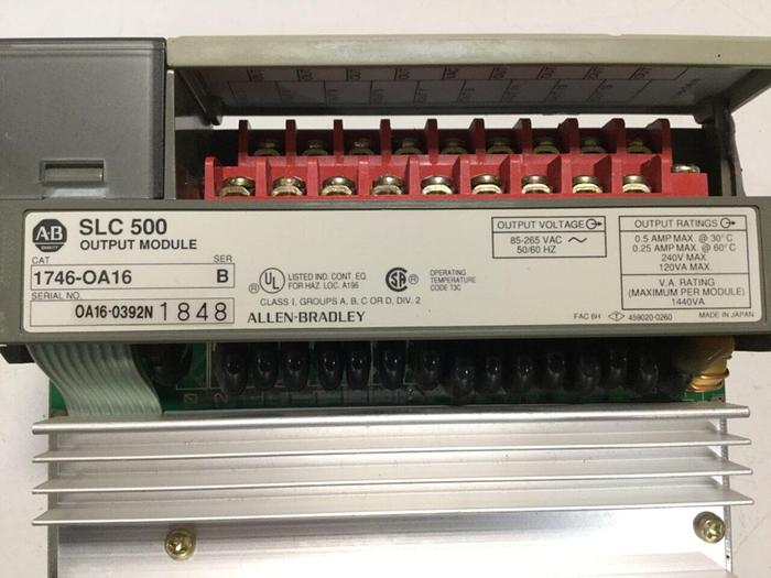 Used ALLEN BRADLEY Output Module 1746-OA16 SER B #54022