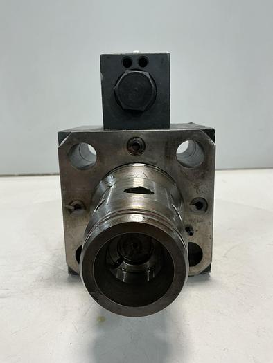 Used VICKERS DG4V-3-2A-M-U-B6-60