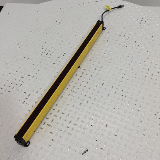 Used STI Light Curtain Transmitter MS46-20-700-X #87901