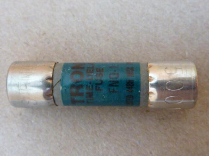 Used TRON / BUSSMANN 1 Amp Fuse FNQ-1 #38999