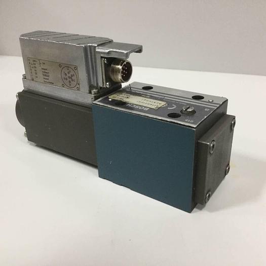 Used BOSCH Hydraulic Servo Proportional Valve 0 811 404 811 USED