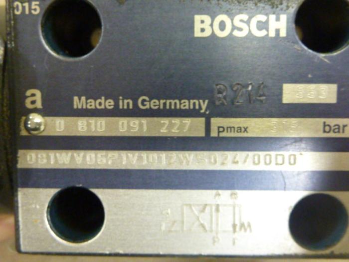 Used BOSCH Directional Valve 0 810 091 227 #47242