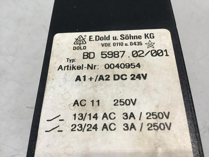 Used E DOLD & SOHNE KG Emergency Stop Module BD5987.02/001 #132563
