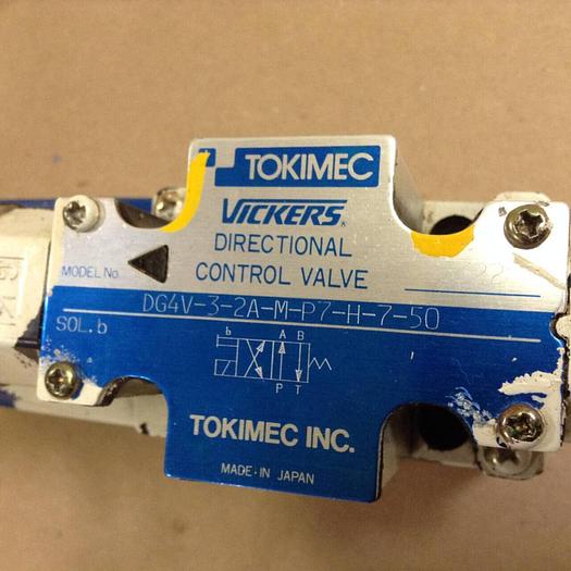 Used VICKERS Directional Control Valve DG4V32AMP7H750 #78617