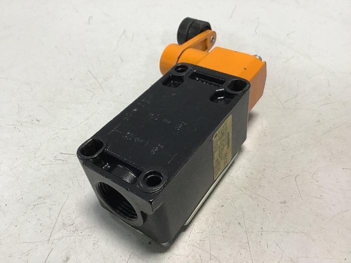 Used SIEMENS Limit Switch3 3SE3 120-1GW-Z #121170