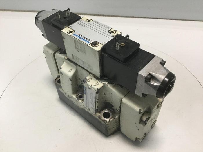 Used REXROTH Valve 4WE6J53/AG24NZ4 MANIFOLD #105736